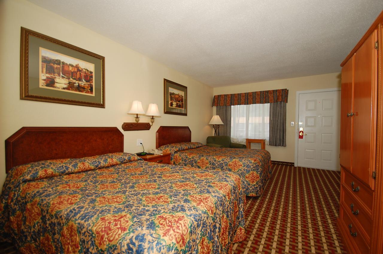 Millville Motorsports Inn And Suites Δωμάτιο φωτογραφία