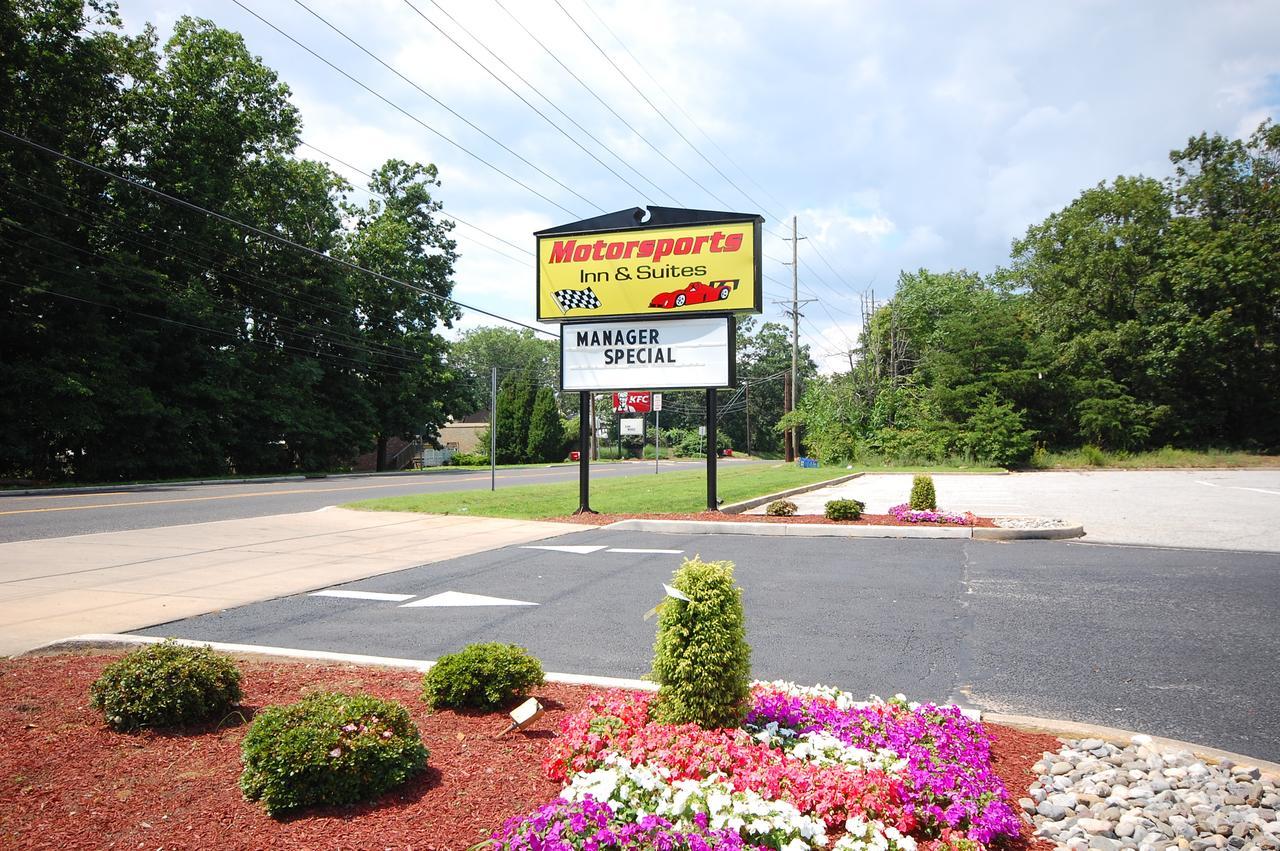 Millville Motorsports Inn And Suites Εξωτερικό φωτογραφία