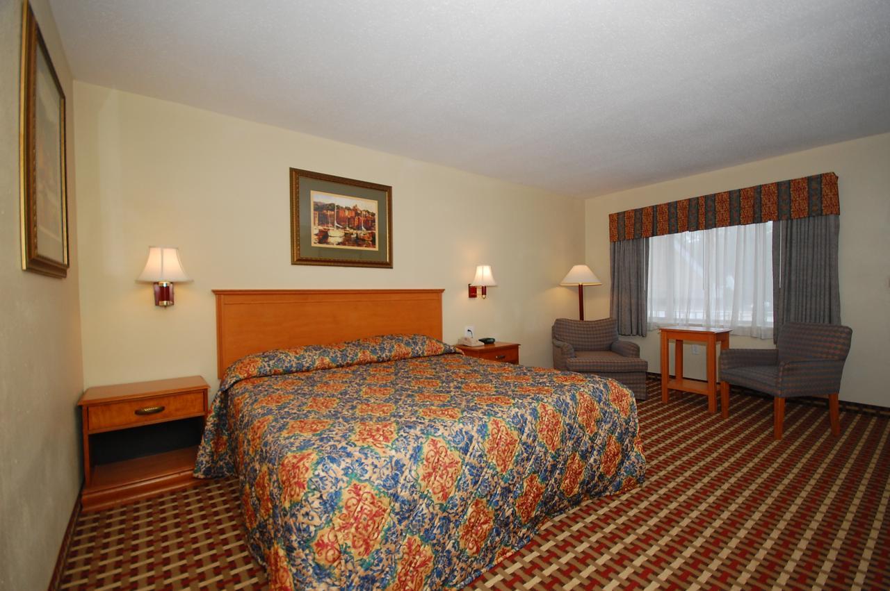 Millville Motorsports Inn And Suites Εξωτερικό φωτογραφία